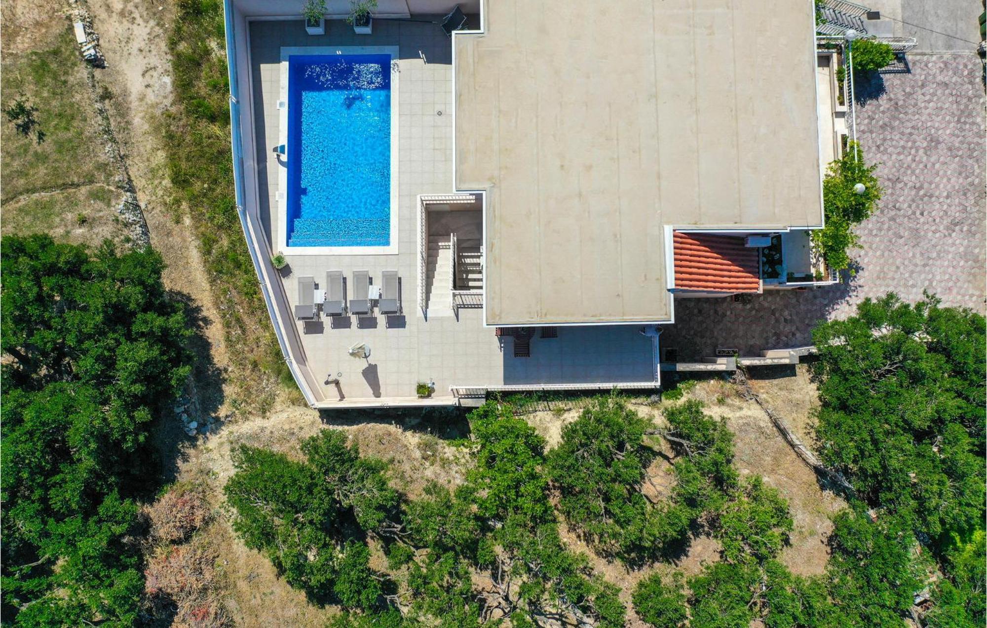 3 Bedroom Gorgeous Home In Макарска Экстерьер фото