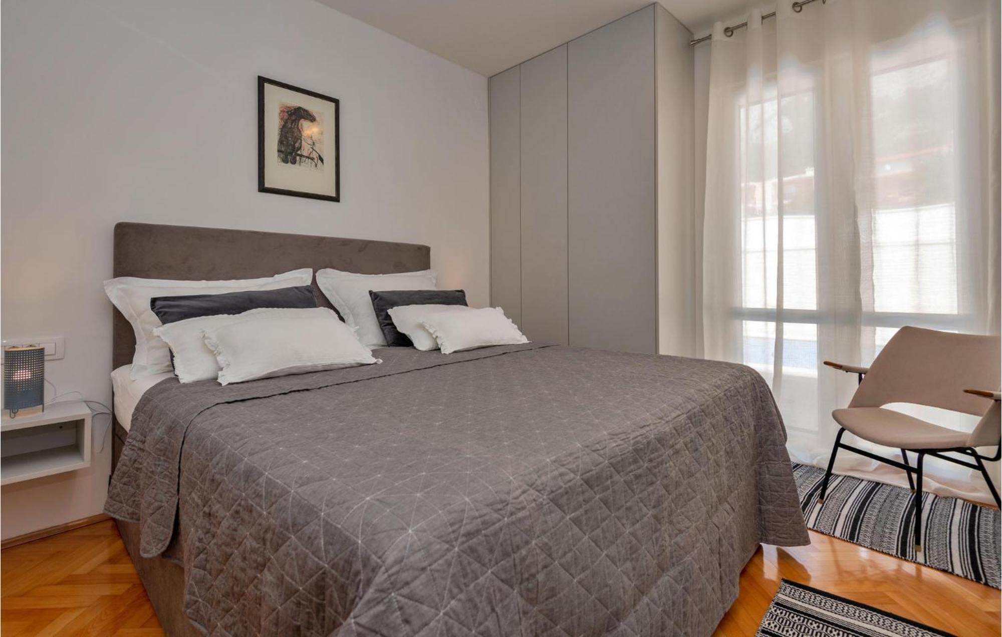 3 Bedroom Gorgeous Home In Макарска Экстерьер фото
